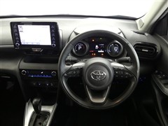 ヤリスクロス G