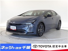 トヨタ　プリウス Z