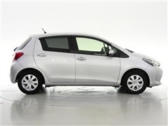 ヴィッツ F LEDエディション