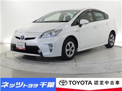 トヨタ プリウス S