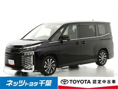トヨタ ヴォクシー HEV S-Z