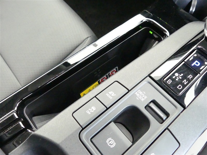 プリウス Z（435016280852）の中古車 | トヨタ認定中古車 | トヨタ