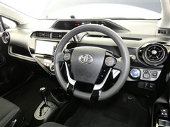 アクア S スタイルブラック