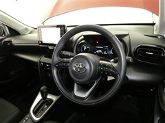 ヤリスクロス HEV G