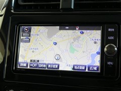 プリウス Sセーフティプラス