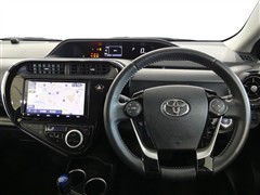 アクア クロスオーバー