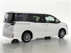 ヴォクシーHEV ZSキラメキ2