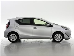 アクア S スタイルブラック