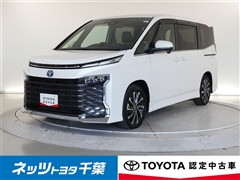トヨタ ヴォクシー HEV S-Z
