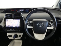 プリウス A ツーリングセレクション