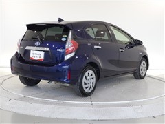 アクア S スタイルブラック