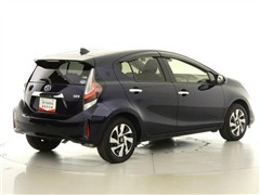 アクア S スタイルブラック