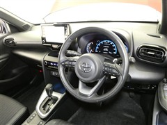 ヤリスクロス Z