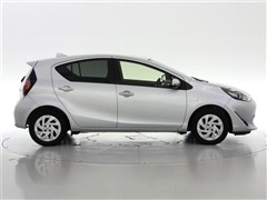 アクア S スタイルブラック