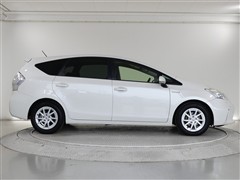 プリウスアルファ G