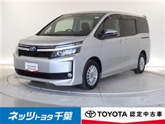 トヨタ ヴォクシー HEV V