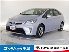 トヨタ プリウス S