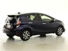 アクア S スタイルブラック