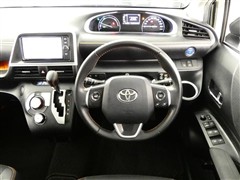 シエンタ HEV Gクエロ