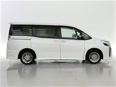 ヴォクシー HEV ZSキラメキ3