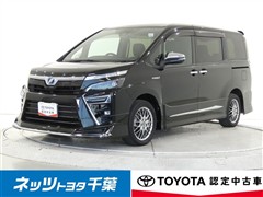 トヨタ ヴォクシー HEV ZSキラメキ