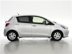 ヴィッツ F LEDエディション