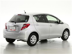 ヴィッツ F LEDエディション