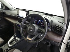 ヤリスクロス HEV Z