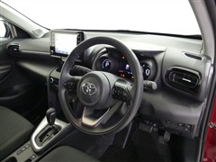 ヤリスクロス G