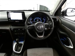 ヤリスクロス HEVZ