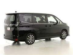 ヴォクシー HEV S-Z