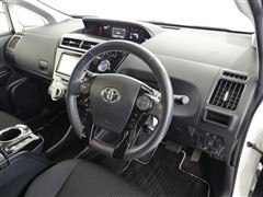 プリウスアルファSチューンブラック2