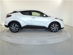 C-HR HEV G LEDエディショ