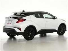 C-HR G-Tモードネロセーフ+3