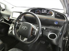 シエンタ HEV Gクエロ