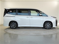 ヴォクシー HEV S-Z