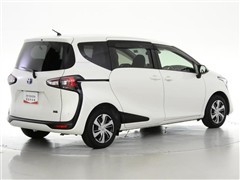 シエンタ HEV G クエロ