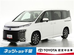 トヨタ ヴォクシー HEV S-Z