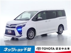 トヨタ ヴォクシー HEV ZSキラメキ3