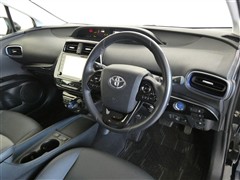 プリウス S ツーリングセレクション