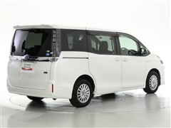 ヴォクシー HEV V