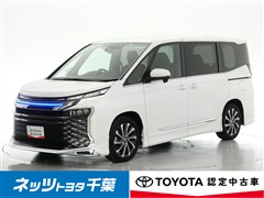 トヨタ ヴォクシー HEV S-Z