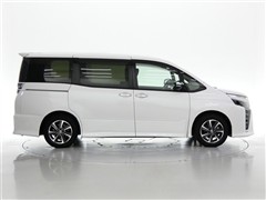 ヴォクシー ZSキラメキ3