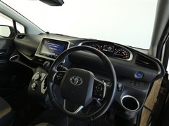 シエンタHEVファンベースGグランハ