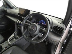 ヤリスクロス HEV Z