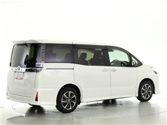 ヴォクシー ZSキラメキ3