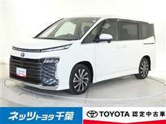 トヨタ ヴォクシー HEV S-Z