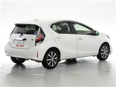 アクア S スタイルブラック