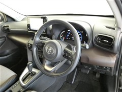 ヤリスクロス HEV Z