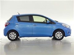 ヴィッツHEV Fセーフティエディシ